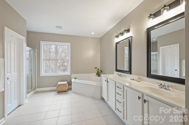 410 Deer Brush Lane, Waxhaw, NC 28173