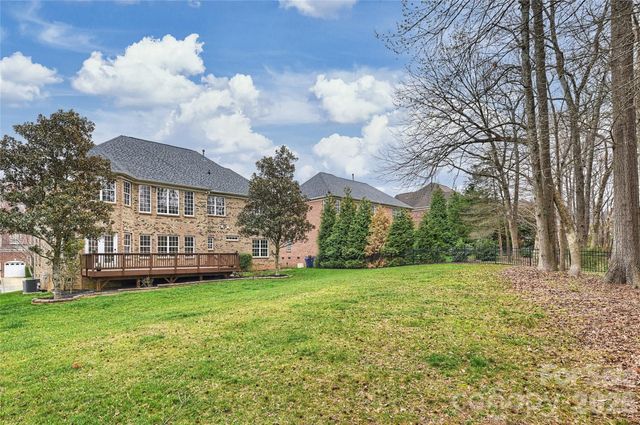 410 Deer Brush Lane, Waxhaw, NC 28173