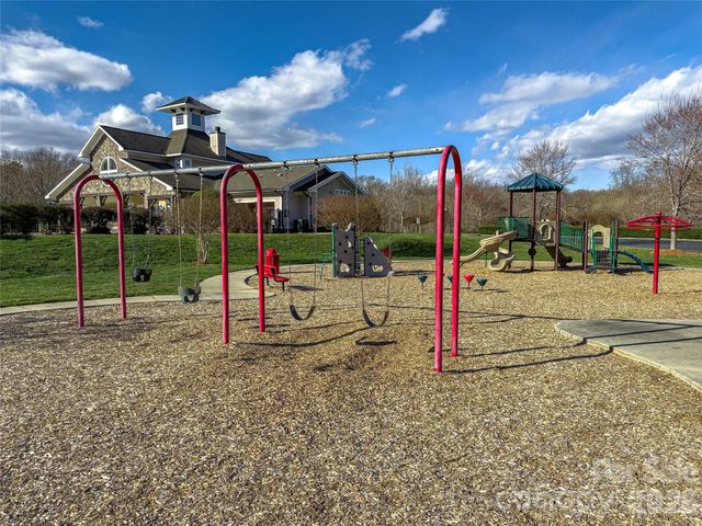 410 Deer Brush Lane, Waxhaw, NC 28173