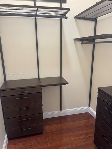 7280 SW 90th St 708, Miami, FL 33156