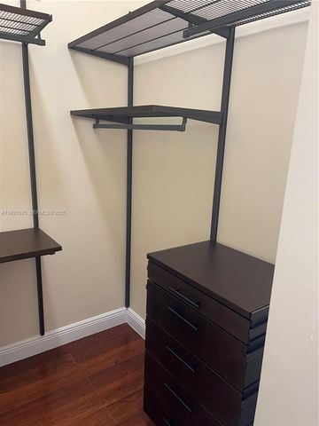 7280 SW 90th St 708, Miami, FL 33156