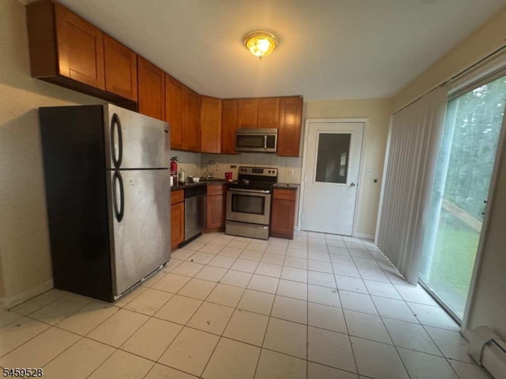 266 Old Chimney Ridge Rd, Montague Twp., NJ 07827 — photo 3