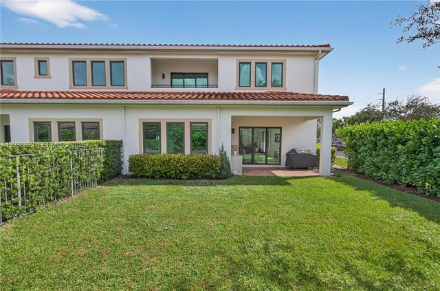 5999 E Brookfield Cir E, Hollywood, FL 33312