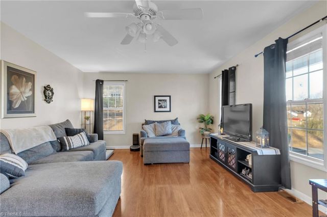 2360 Regency Drive, Randleman, NC 27317