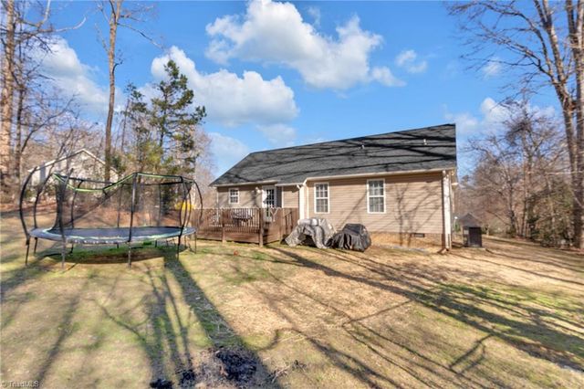 2360 Regency Drive, Randleman, NC 27317