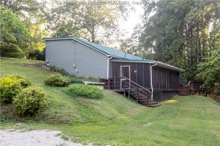 395 Buff Creek Road, Hurricane, WV 25526