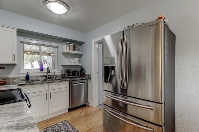 1511 46TH AVENUE N, St Petersburg, FL 33703