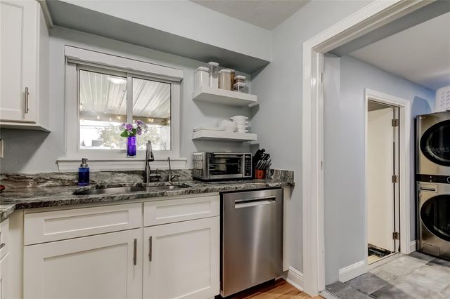 1511 46TH AVENUE N, St Petersburg, FL 33703