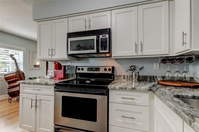 1511 46TH AVENUE N, St Petersburg, FL 33703