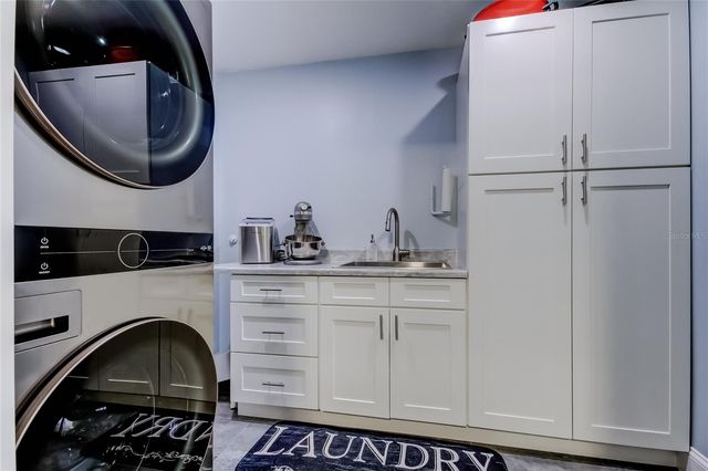 1511 46TH AVENUE N, St Petersburg, FL 33703