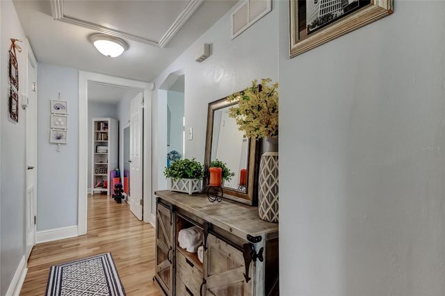 1511 46TH AVENUE N, St Petersburg, FL 33703