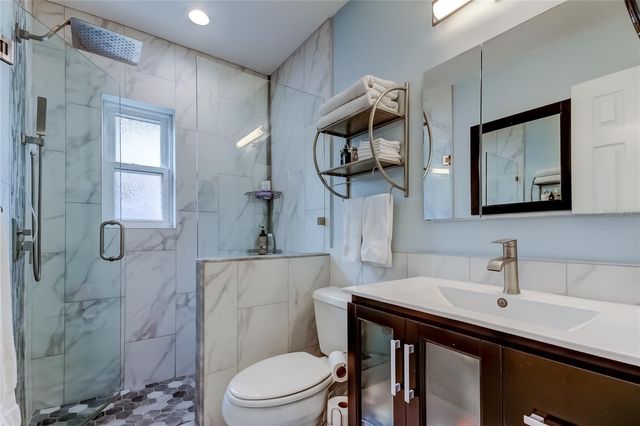 1511 46TH AVENUE N, St Petersburg, FL 33703