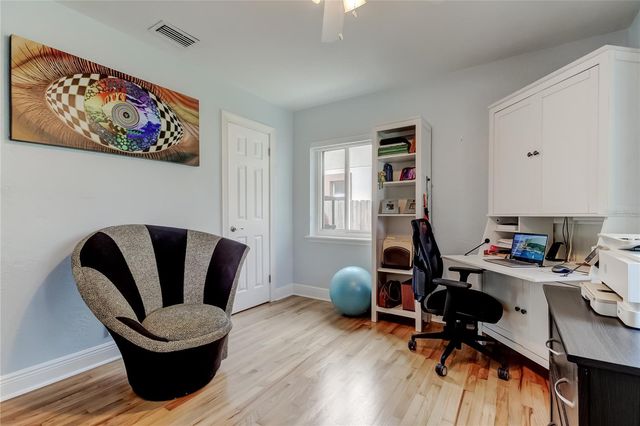 1511 46TH AVENUE N, St Petersburg, FL 33703