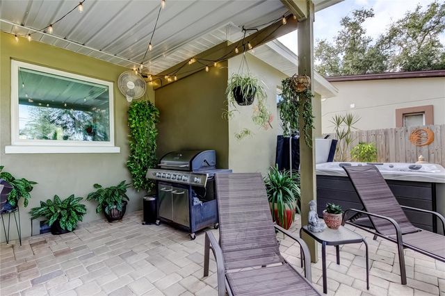 1511 46TH AVENUE N, St Petersburg, FL 33703