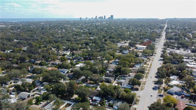 1511 46TH AVENUE N, St Petersburg, FL 33703