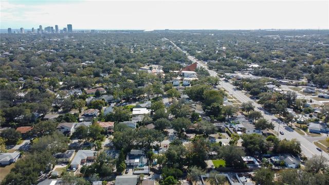 1511 46TH AVENUE N, St Petersburg, FL 33703