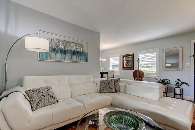 1511 46TH AVENUE N, St Petersburg, FL 33703