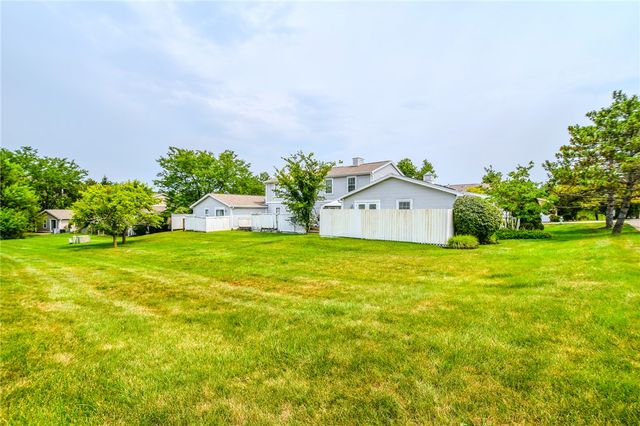 2201 Cinnabar Place, Fairborn, OH 45324