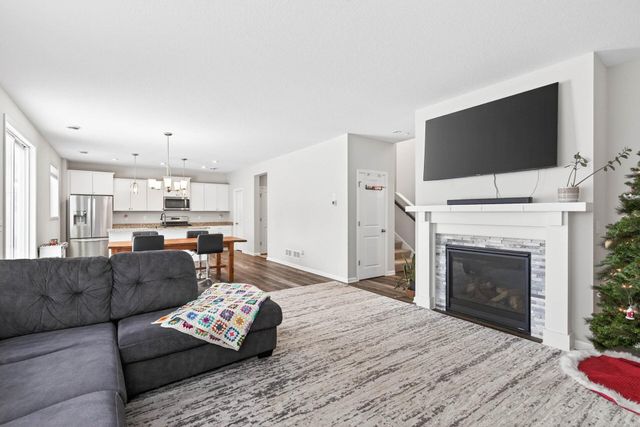 718 68th Lane N, Brooklyn Center, MN 55430