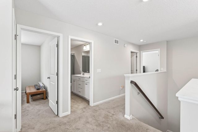 718 68th Lane N, Brooklyn Center, MN 55430