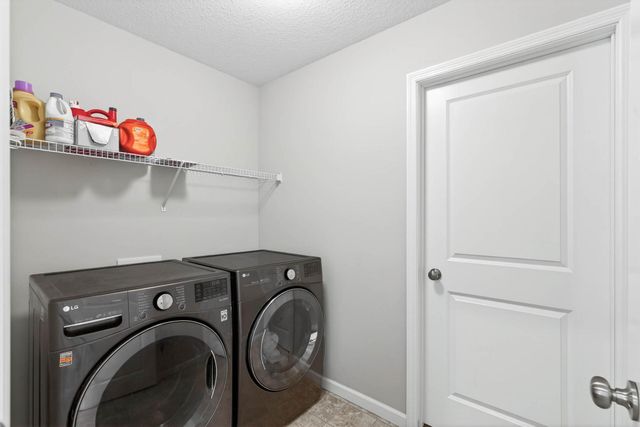 718 68th Lane N, Brooklyn Center, MN 55430