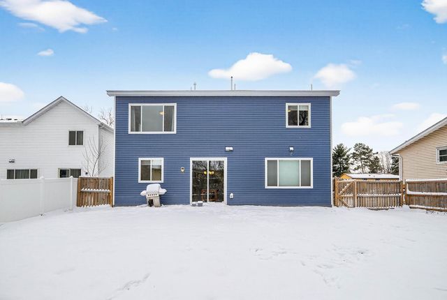 718 68th Lane N, Brooklyn Center, MN 55430