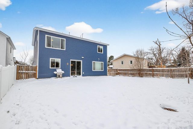 718 68th Lane N, Brooklyn Center, MN 55430