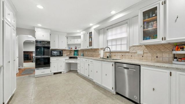 515 Upham St, Melrose, MA 02176