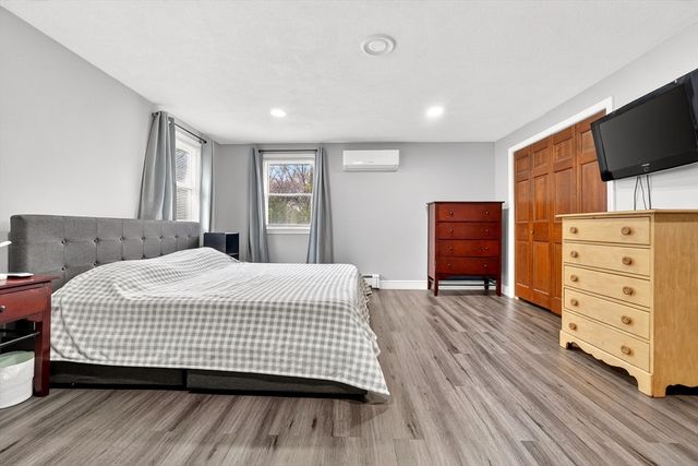 515 Upham St, Melrose, MA 02176