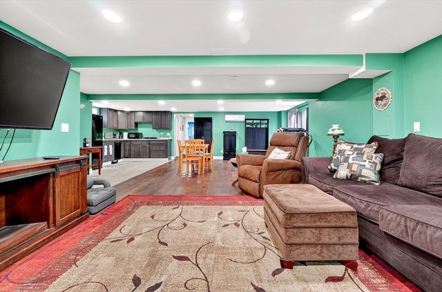 515 Upham St, Melrose, MA 02176