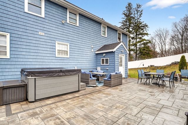 515 Upham St, Melrose, MA 02176