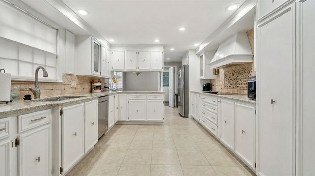 515 Upham St, Melrose, MA 02176