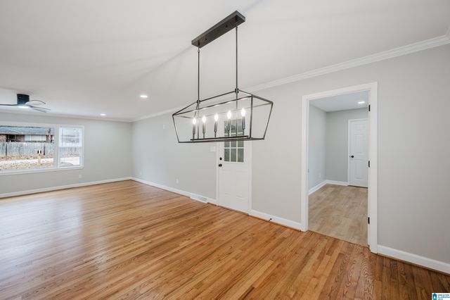 955 3RD AVENUE NW, Alabaster, AL 35007