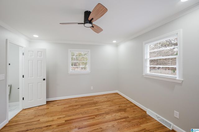 955 3RD AVENUE NW, Alabaster, AL 35007