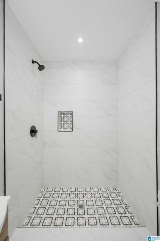 955 3RD AVENUE NW, Alabaster, AL 35007