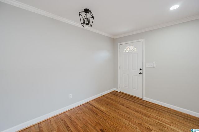 955 3RD AVENUE NW, Alabaster, AL 35007