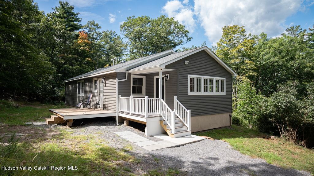 273 Pollys Rock Road, Catskill, NY 12414