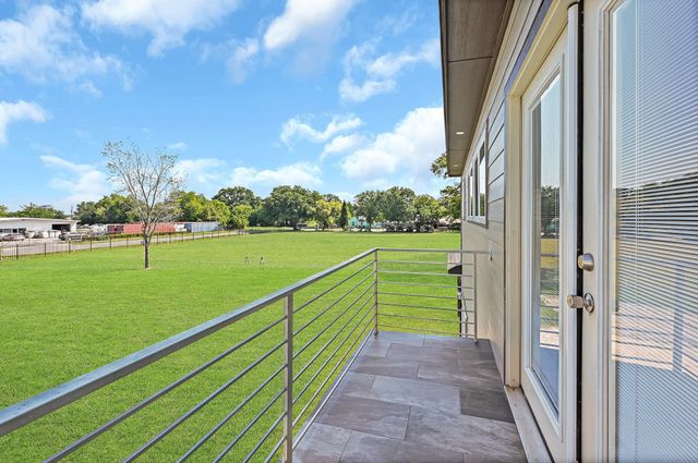 8110 Braniff Street B, Houston, TX 77061