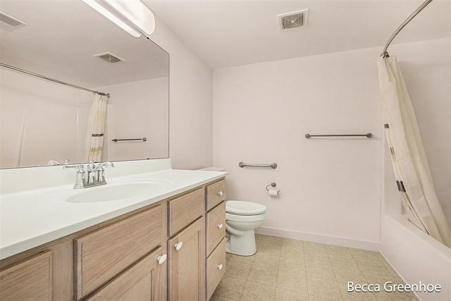 1785 Sanderling Court, Grand Rapids, MI 49505