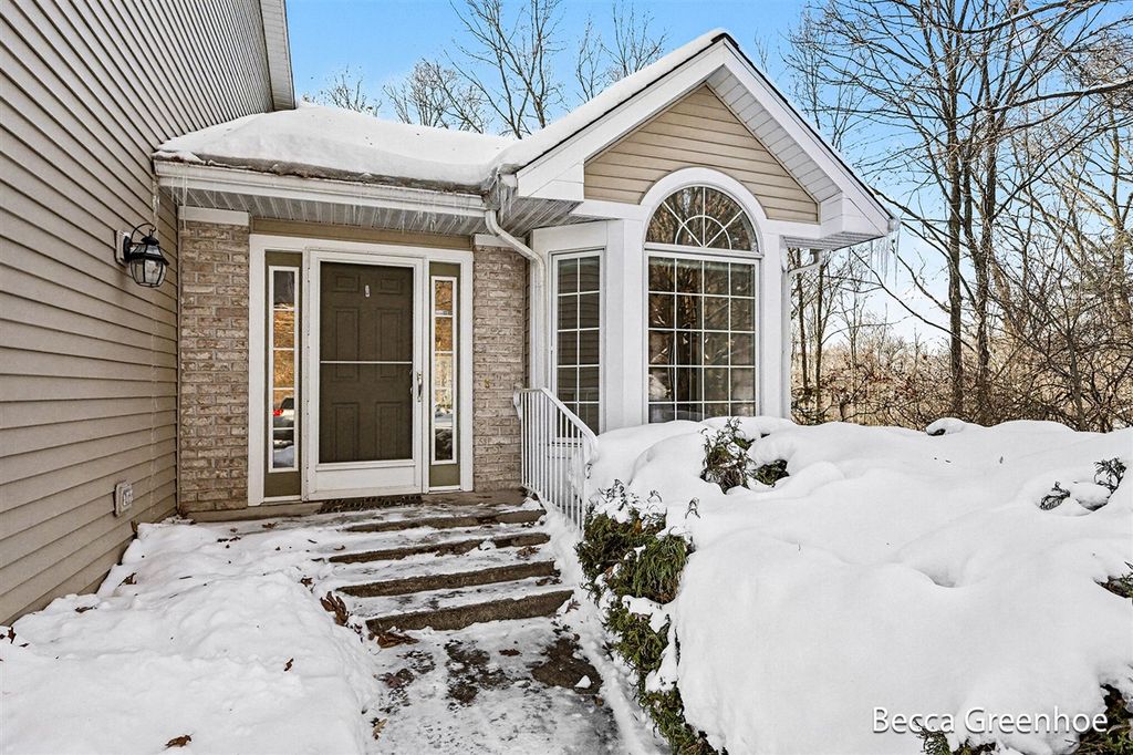 1785 Sanderling Court, Grand Rapids, MI 49505