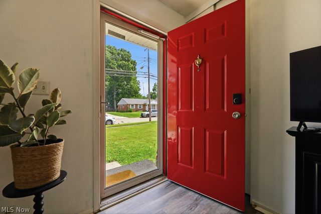2619 Center Avenue, Alliance, OH 44601