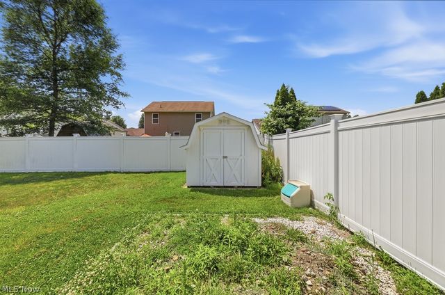 2619 Center Avenue, Alliance, OH 44601