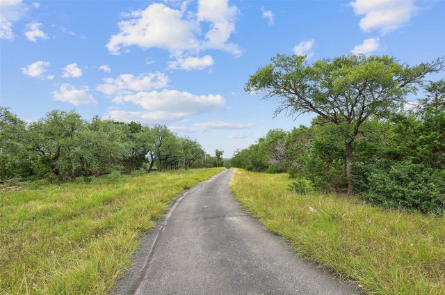 1500 County Road 279, Liberty Hill, TX 78642