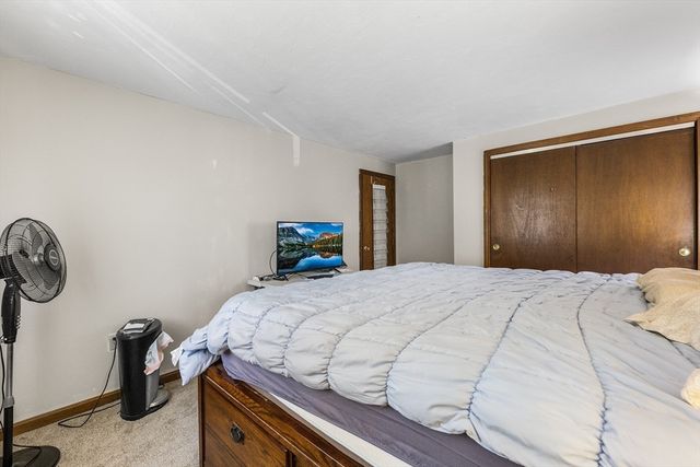 14-16 Julian Rd, Randolph, MA 02368