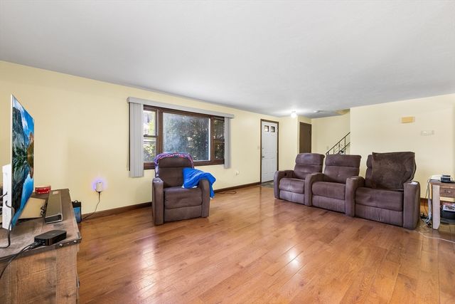 14-16 Julian Rd, Randolph, MA 02368