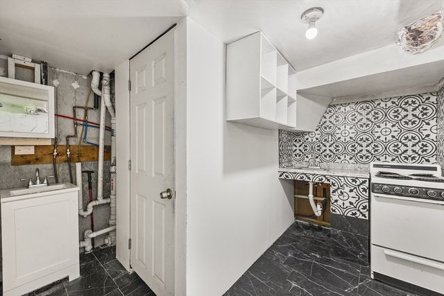 14-16 Julian Rd, Randolph, MA 02368