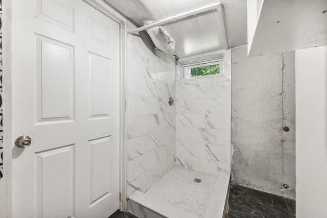 14-16 Julian Rd, Randolph, MA 02368