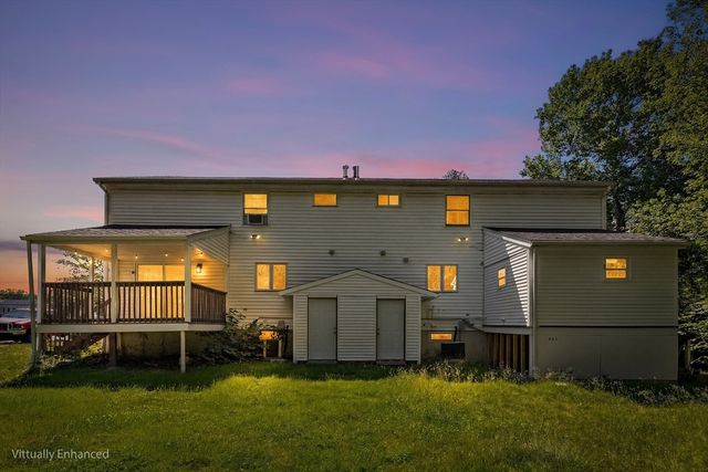 14-16 Julian Rd, Randolph, MA 02368