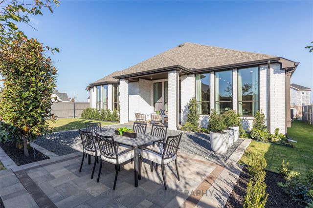 1625 Thicket Hill Drive, Van Alstyne, TX 75495