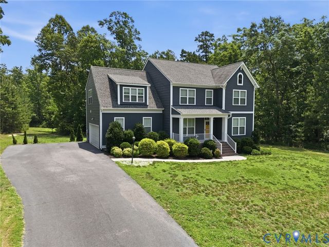 14221 Rockyrun Rd, Chesterfield, VA 23838